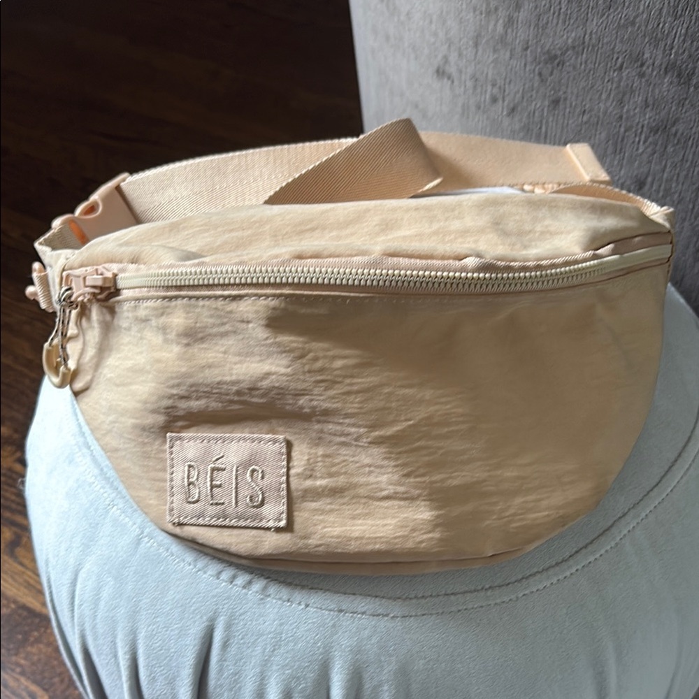 BEIS Sport Pack - beige